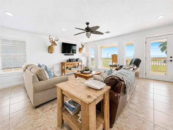 Property Photo: 2310 Teal St Street LA 70631
