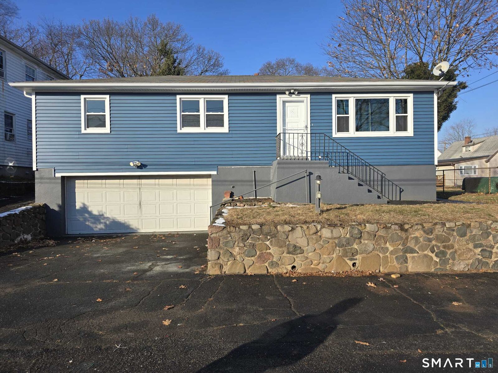 Property Photo:  28 Hugo Street  CT 06516 
