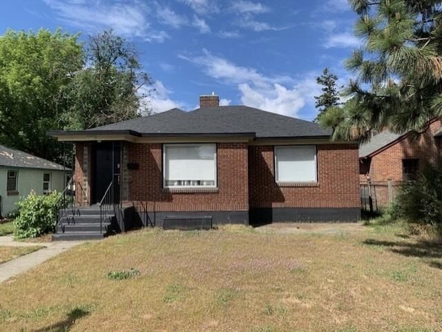 Property Photo:  4323 N Wall St  WA 99205 