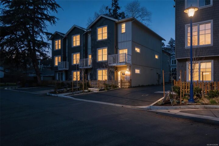 Property Photo: 2770 Vantilburg Cres #102 BC V9B 3K4