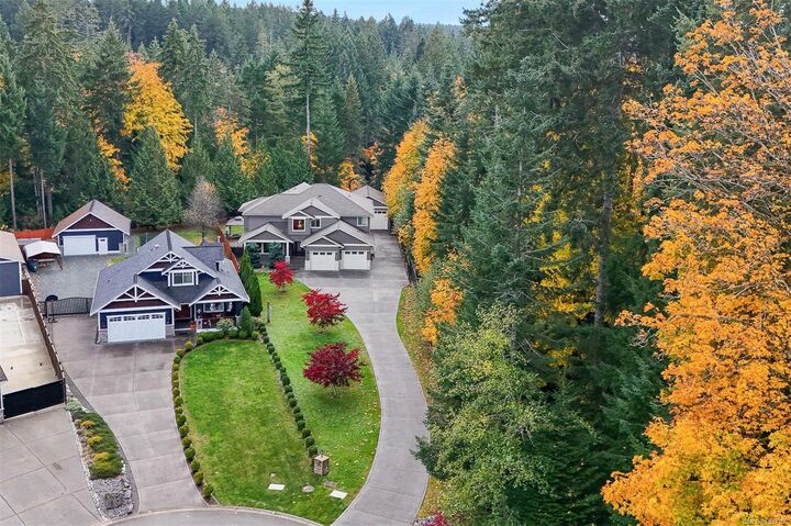 Property Photo: 3454 Waterfern Dr BC V9Y 0A4