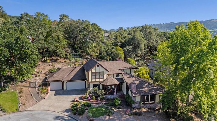 Property Photo: 3541 Foxwood Place CA 95405