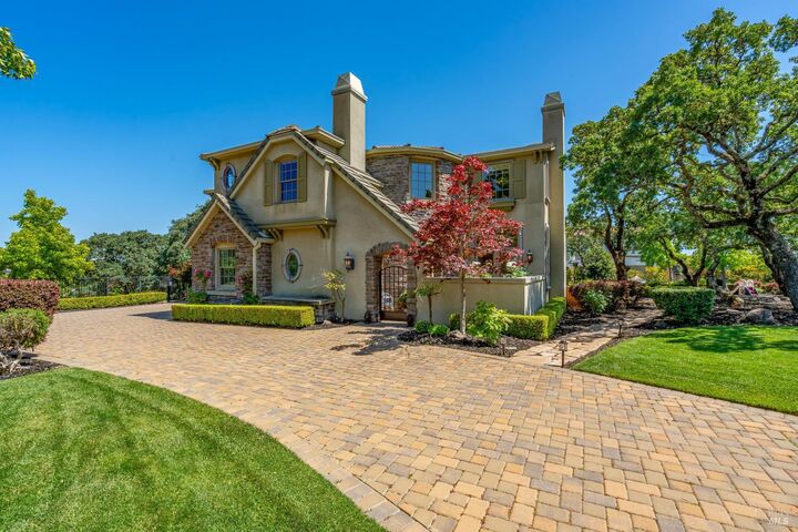 Property Photo:  5311 Laurel Ridge Court  CA 94534 