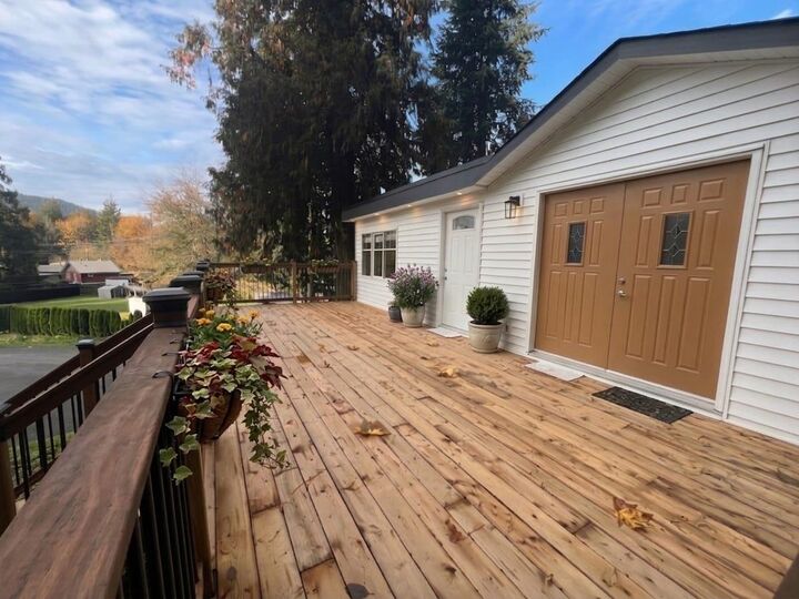 Property Photo: 45992 Gurney Road BC V2R 5A8