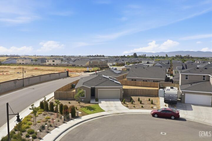 Property Photo:  9635 Clear Ridge Way  CA 93263 