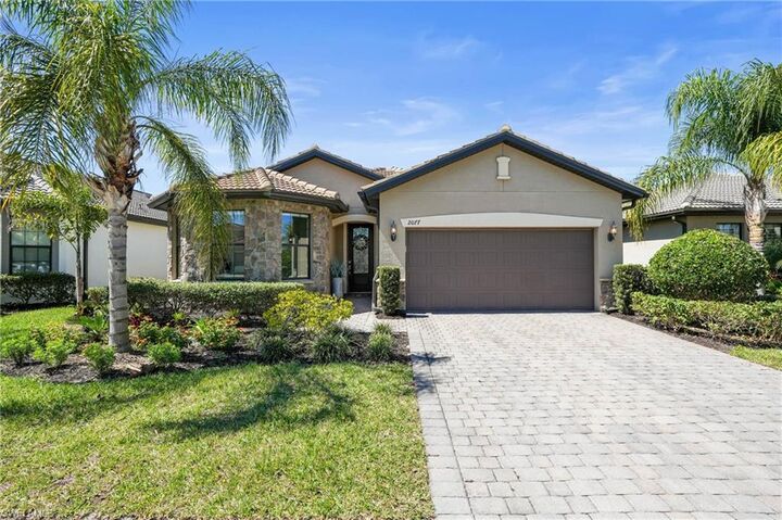 Property Photo: 2077 Hamlin St FL 34120