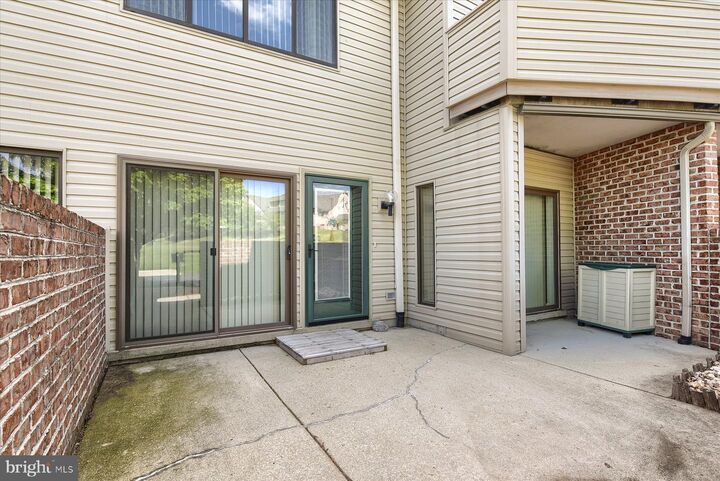 Property Photo:  1105 Cherrington Drive  PA 17110 