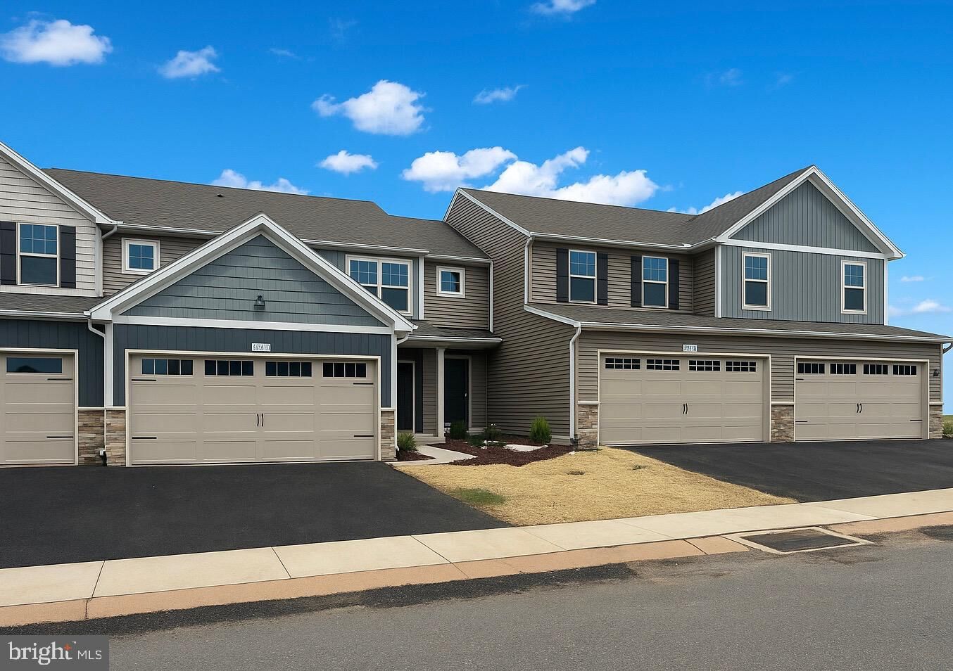 Property Photo:  7268 White Oak Boulevard  PA 17112 