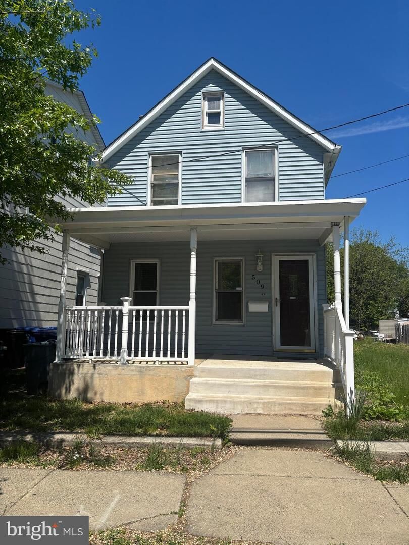 Property Photo:  509 Warren Street  NJ 08010 