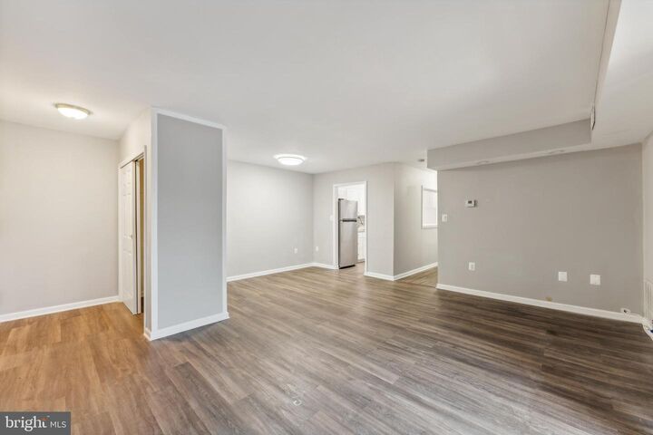 Property Photo:  10724 W West Drive 204  VA 22030 