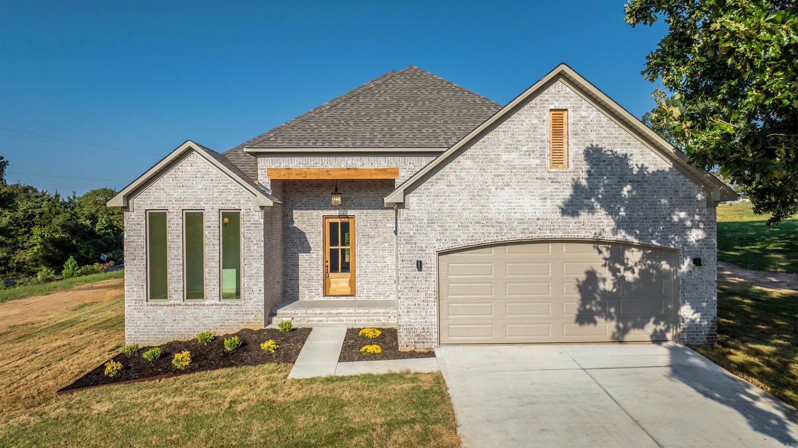 Property Photo:  46 Lieblong Road  AR 72058 