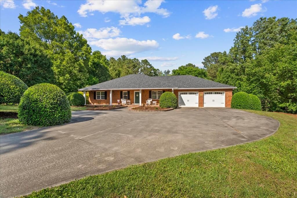 Property Photo:  300 Pemotoma Way  GA 30705 