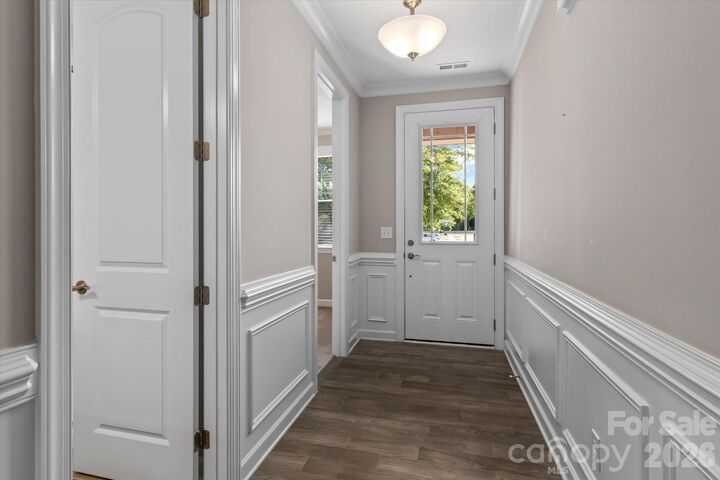 Property Photo: 3213 Marchers Trace Drive NC 28227