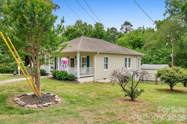 Property Photo:  2201 Jackson Street  NC 28012 