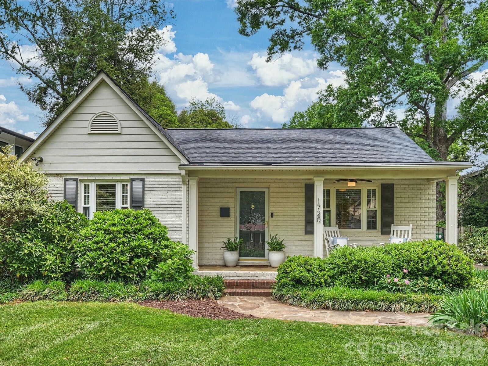 Property Photo:  1720 Truman Road  NC 28205 