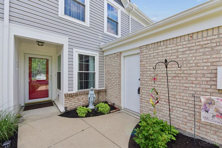 Property Photo:  4355 Towneside Court  OH 45040 