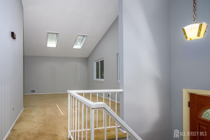 Property Photo:  4 Donner Court  NJ 08852 