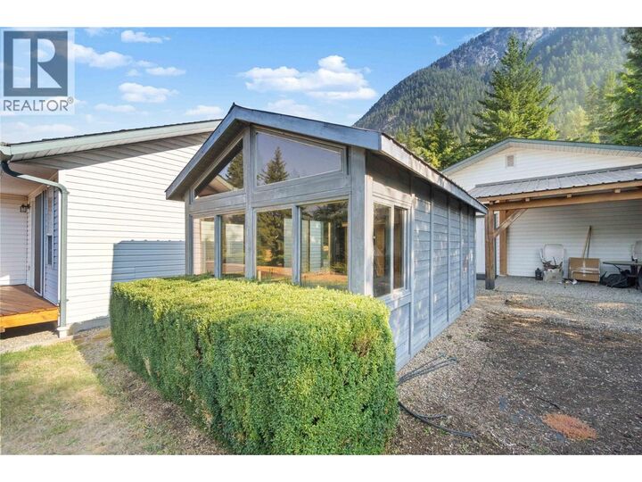 Photo de la propriété:  760 Mobley Road  BC V0E 2X1 