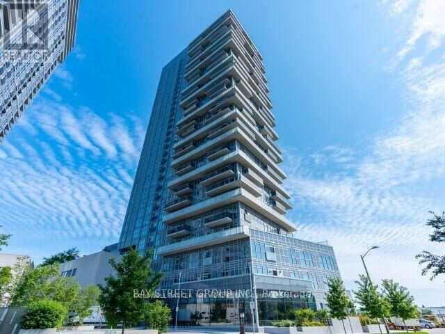 Property Photo: 225 Village Green Square 2106 ON M1S 0L3