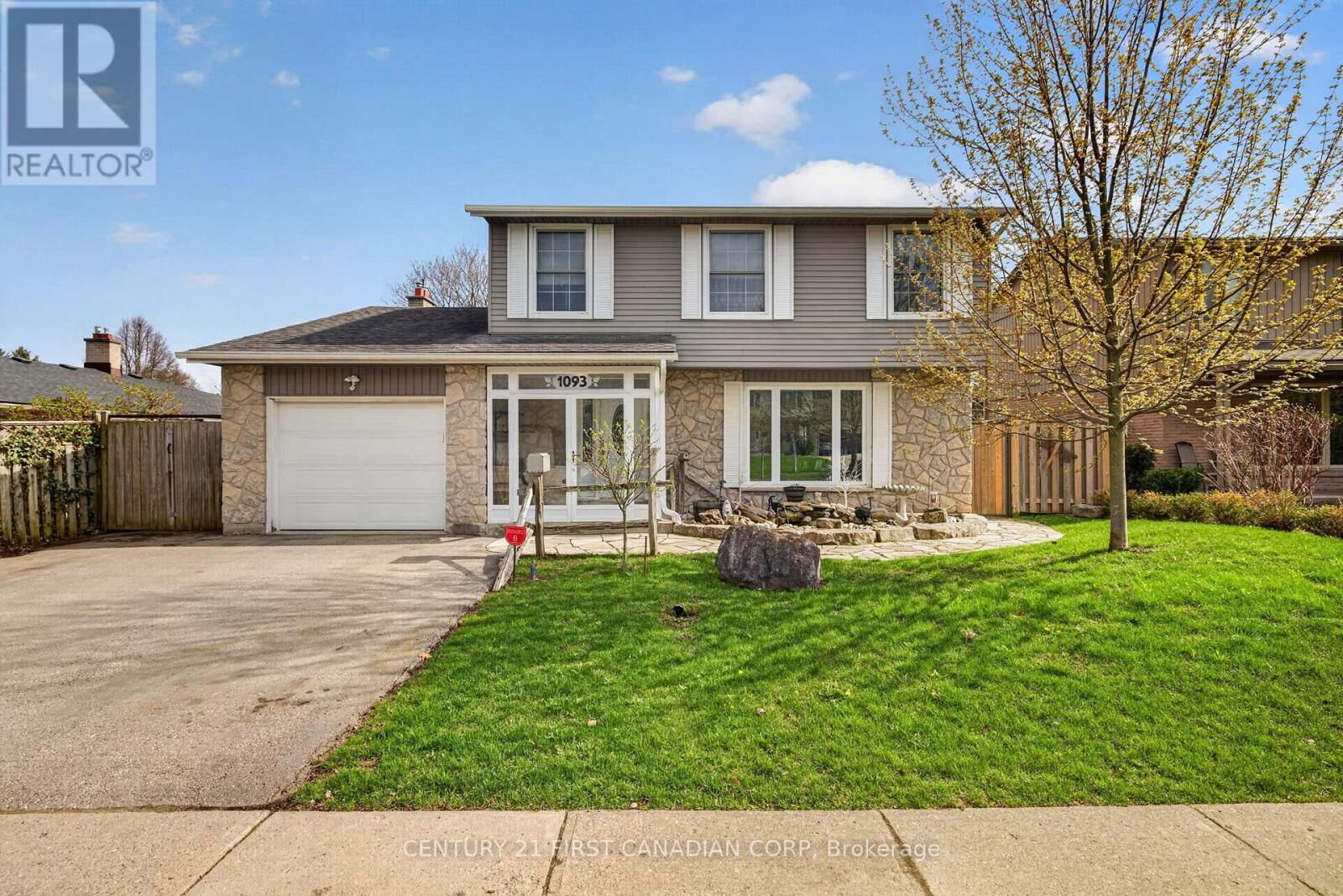 Property Photo:  1093 Viscount Road  ON N6K 1H9 