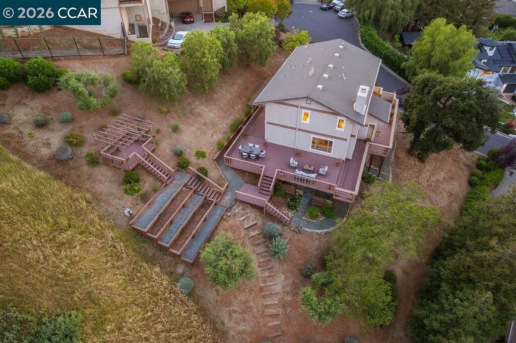 Property Photo:  5787 Lewis Way  CA 94521 