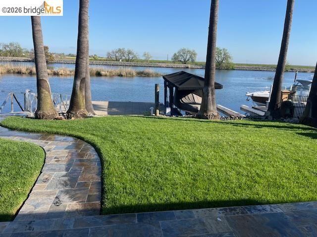 Property Photo:  4480 Discovery Pt  CA 94505 