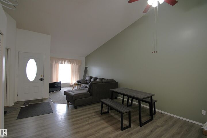 Property Photo: 4834 49 Ave AB T0A 3A3