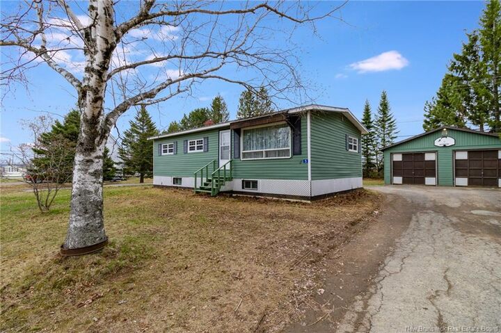 5 Sewell Road — photo 1