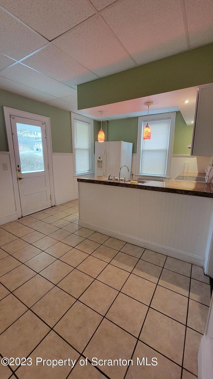 Property Photo:  545 N Sumner Avenue  PA 18504 