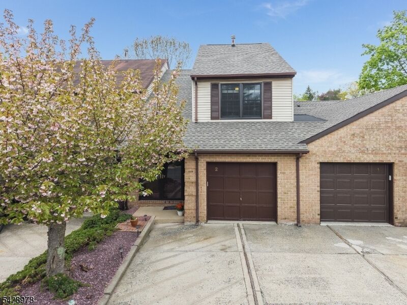 Property Photo: 2 Daniel Ct NJ 08833