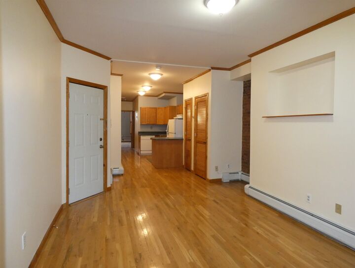 Property Photo:  931 Park Ave 2L  NJ 07030 