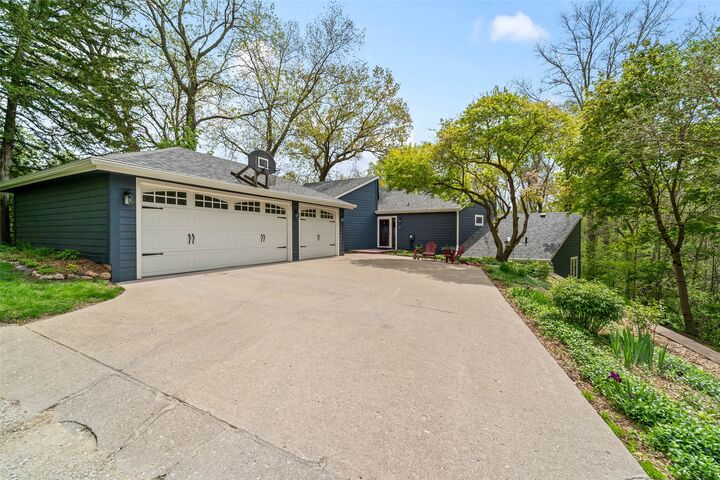 Property Photo: 3703 Onion Creek Lane IA 50014