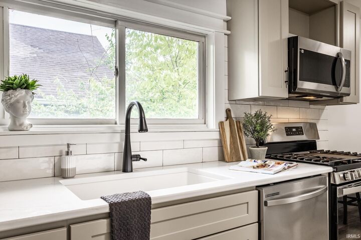 Property Photo:  1200 S Park Avenue  IN 47401 