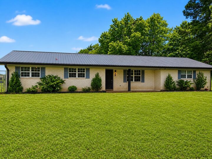 Property Photo: 546 Old San Augustine Hwy TX 75935