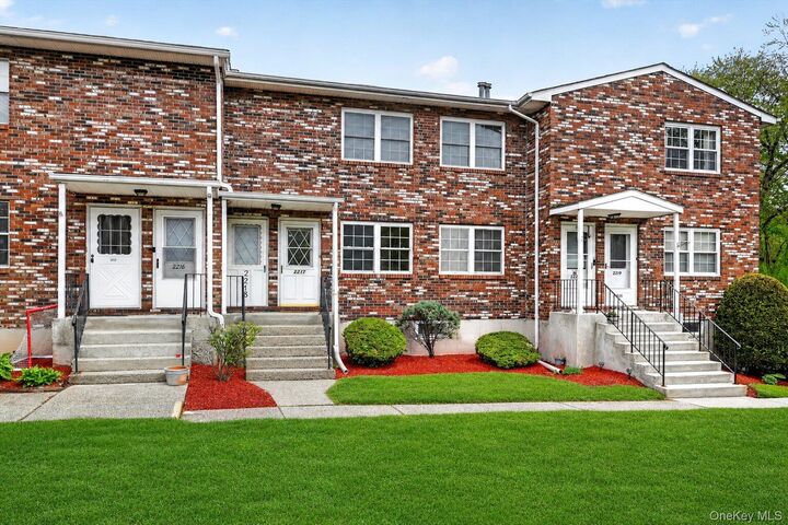 Property Photo:  276 Temple Hill Road 2217  NY 12553 