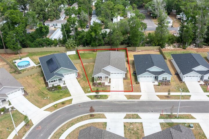 Property Photo:  6742 SW 10th Lane  FL 32607 