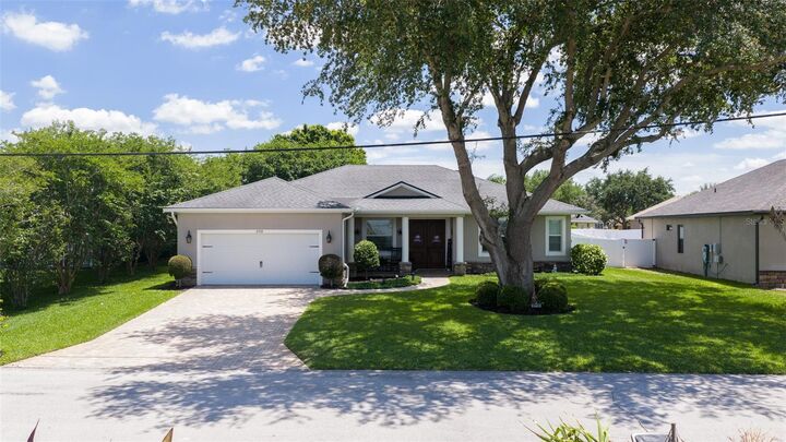 Property Photo:  6710 Winterset Gardens Road  FL 33884 