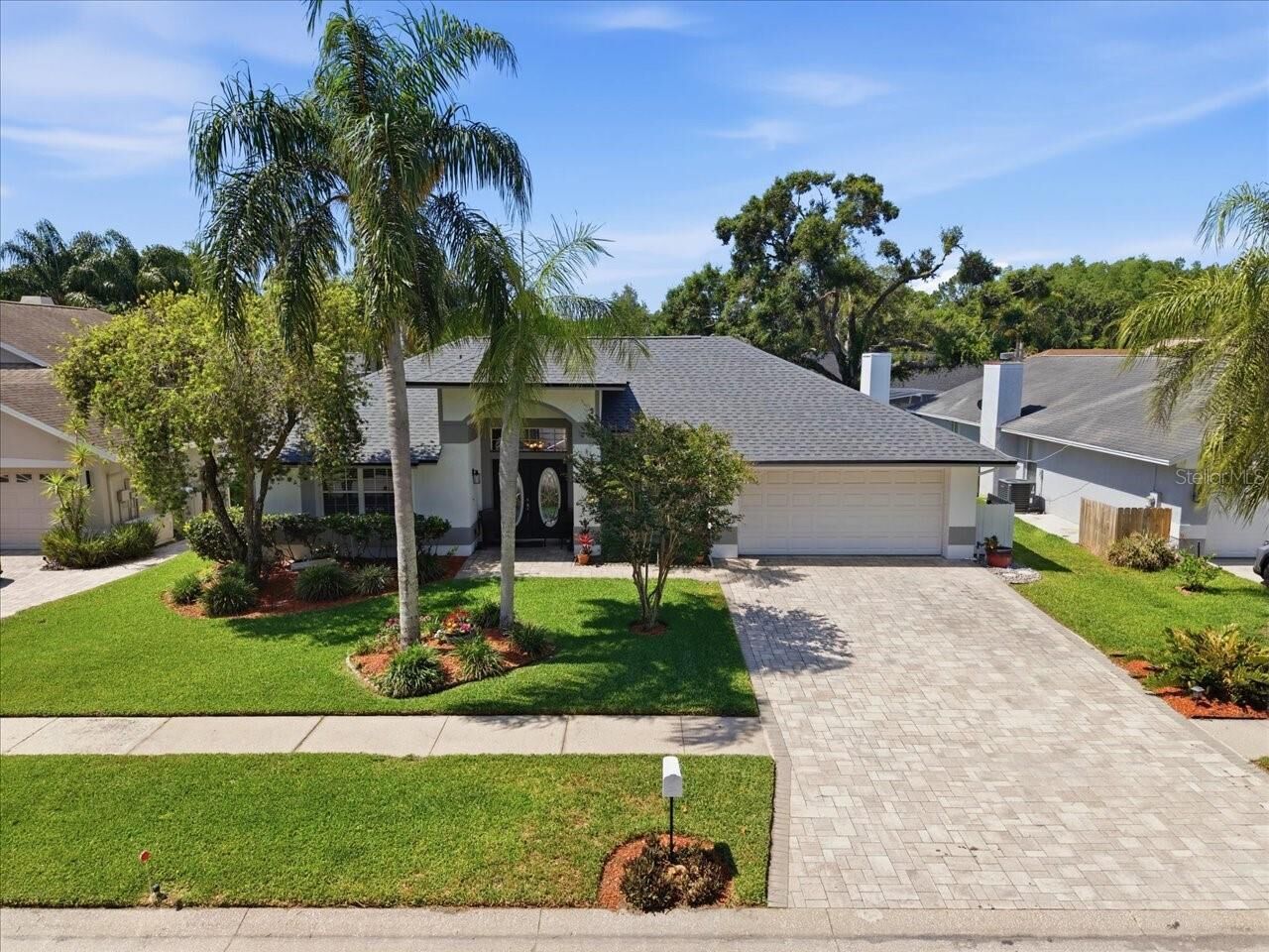 Property Photo:  6512 Steeplechase Drive  FL 33625 