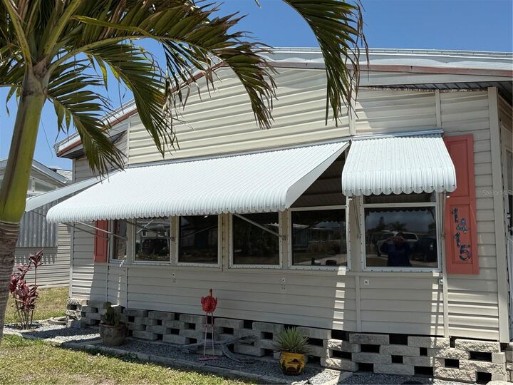 Property Photo:  1415 Blue Heron Drive  FL 34224 