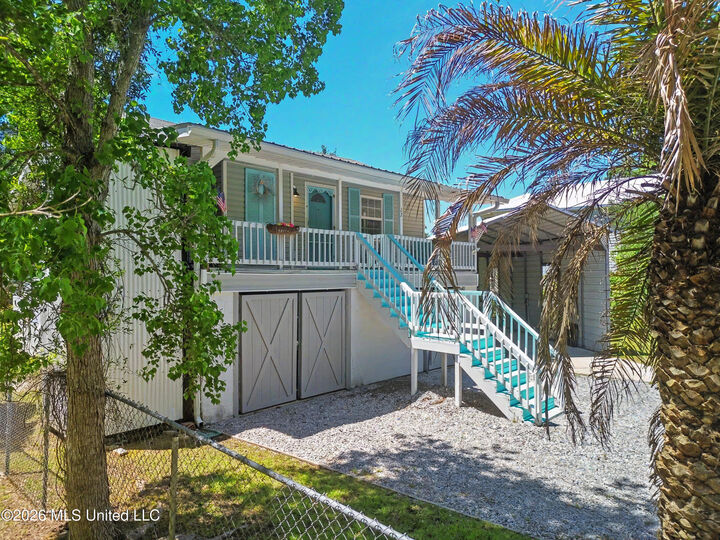 Property Photo:  22 Wolfe Street  MS 39520 