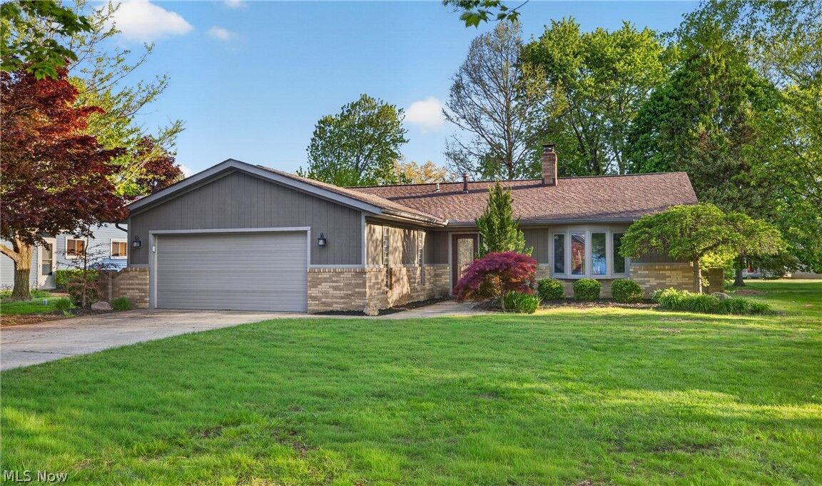 Property Photo:  9581 Tamarin Court  OH 44060 