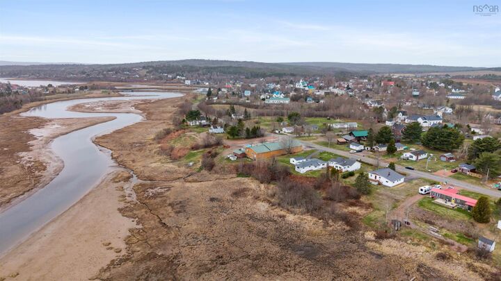 Property Photo: 284 Willow Street NS B0M 1S0