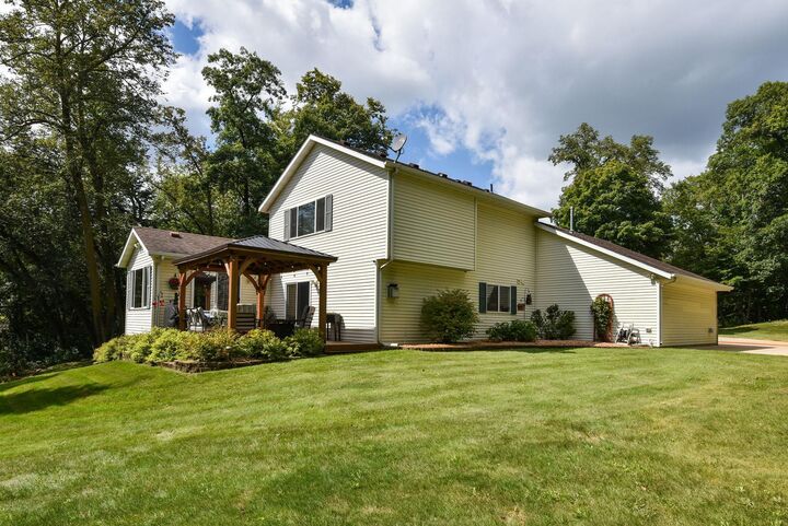 Property Photo: 14068 Franklin Avenue NW MN 55320