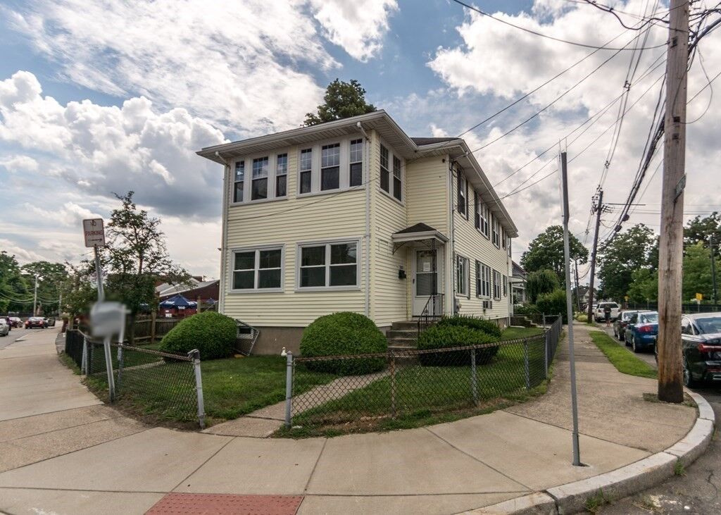 Property Photo:  207 High Street 207  MA 02453 