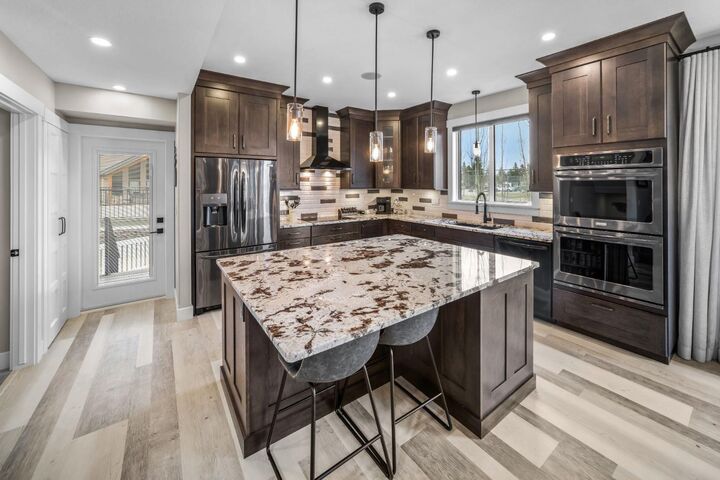 Property Photo:  35468 Range Road 30 7055  AB T4G 0M3 