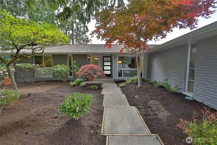 Property Photo:  1330  176th Avenue NE  WA 98008 