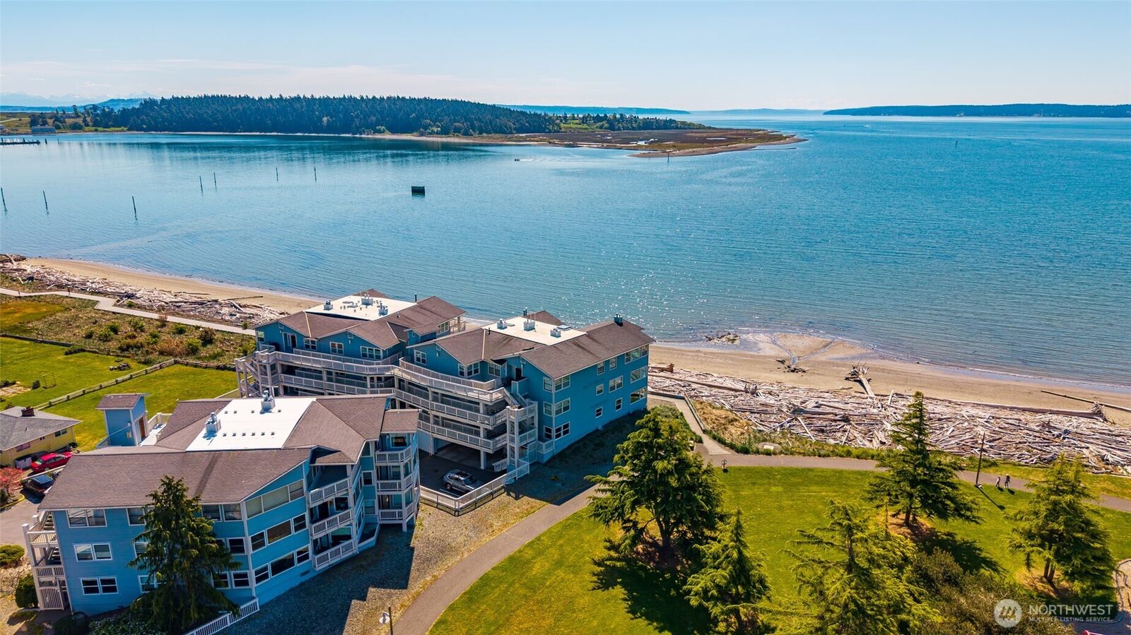 Property Photo:  651 SE Bayshore Drive E102  WA 98277 