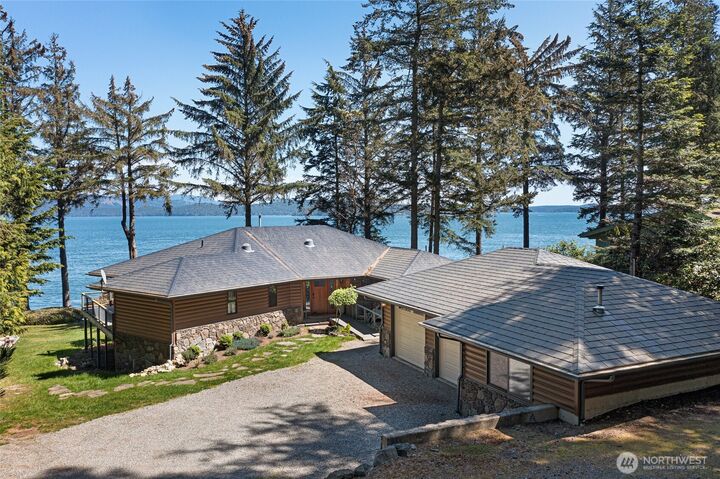 Property Photo:  1378  San Juan Drive  WA 98250 
