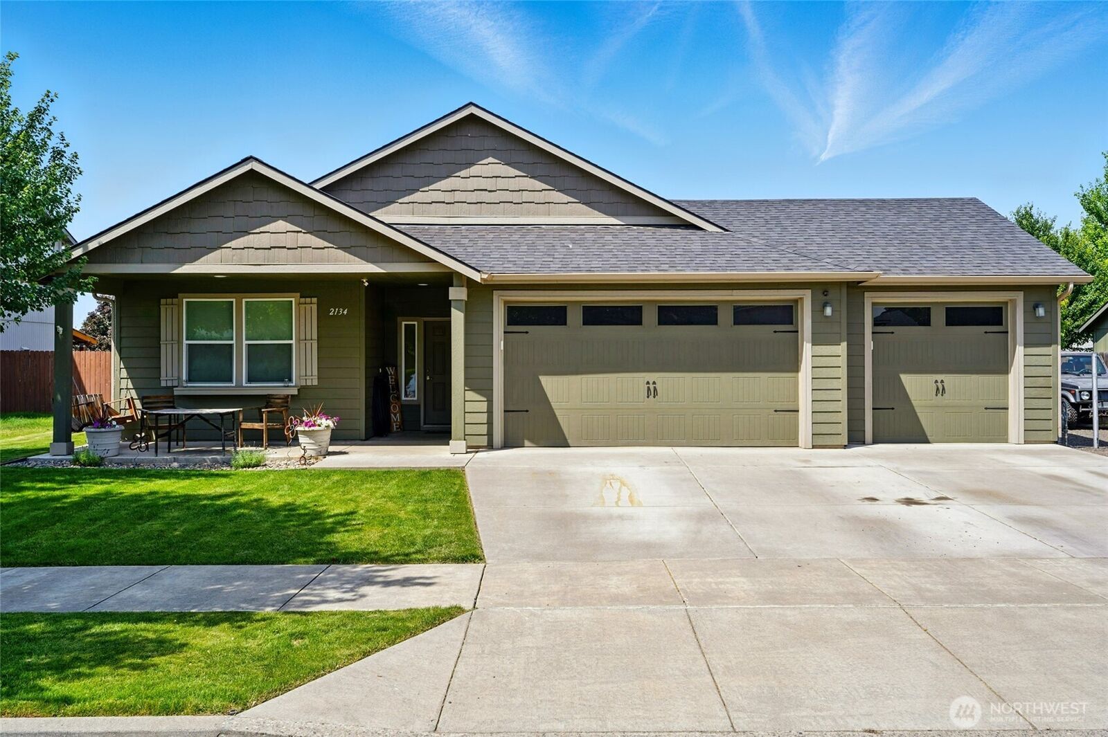 Property Photo: 2134 Alco Avenue WA 99362
