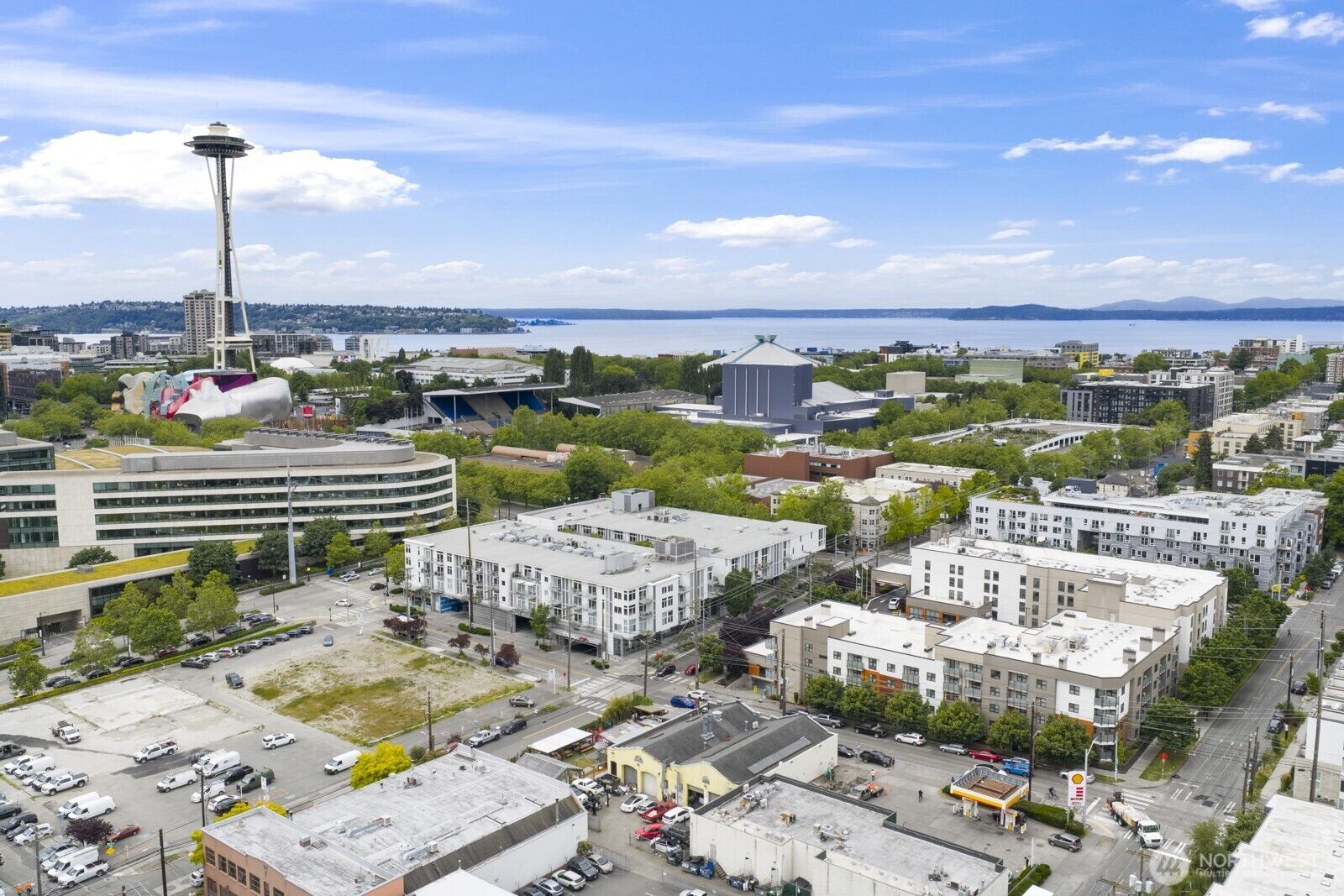 Property Photo:  501  Roy Street T308  WA 98109 